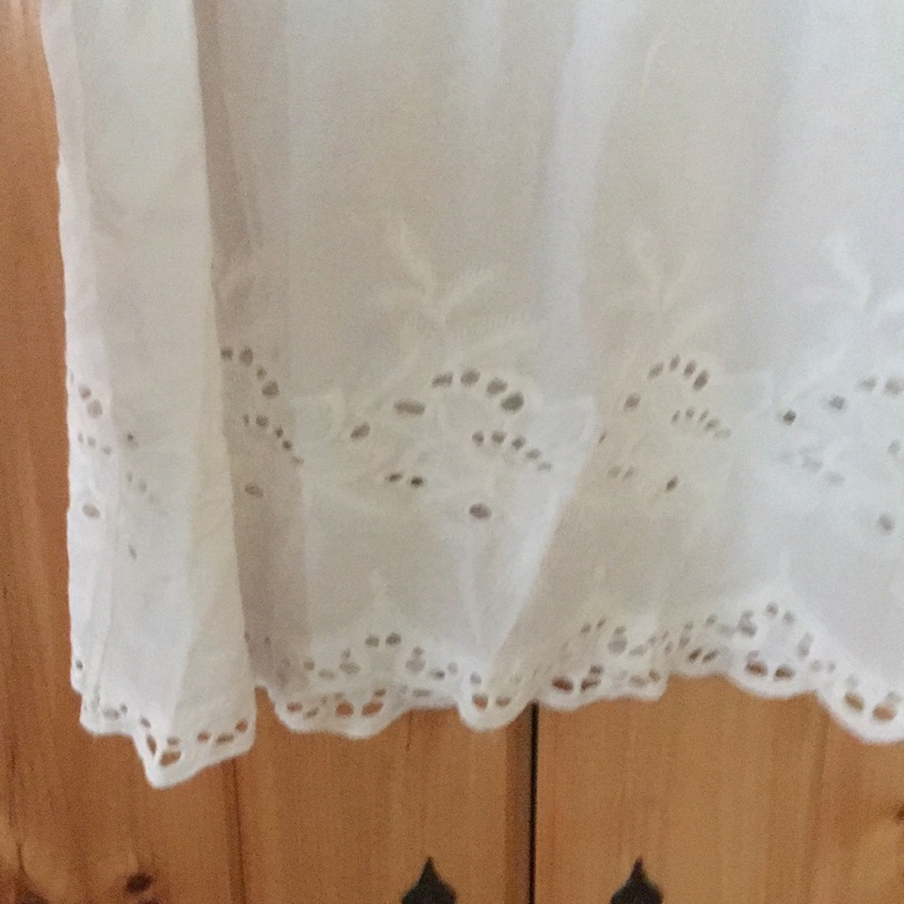 H & M White Lacey Blouse Coverup - Picture 10 of 12